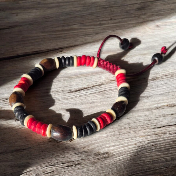 Bracelet tibétain en perles rouges, noires et blanches sur bois, artisanat himalayen