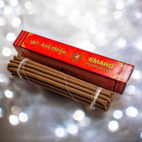 Encens EMAHO guérison, herbes de l'Himalaya, tradition bouddhiste tibétaine