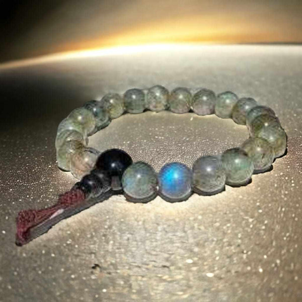Bracelet de méditation en pierres naturelles avec perle labradorite et pompon tibétain