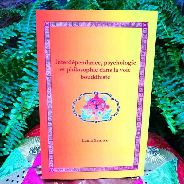 Livre 'Interdépendance, psychologie et philosophie bouddhiste' par Lama Samten, couverture colorée avec mandala
