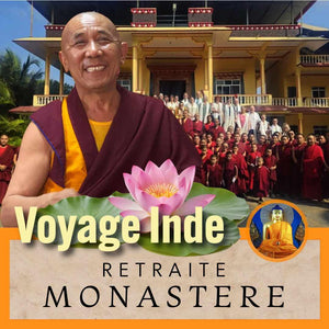 Voyage en Inde : retraite monastère bouddhiste avec moines et lotus, philosophie tibétaine