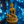 Statue dorée de Bouddha assis en méditation, symbole de la philosophie bouddhiste tibétaine