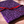 Étui en tissu violet à motifs floraux pour livres bouddhistes, bordure rouge, sur bois