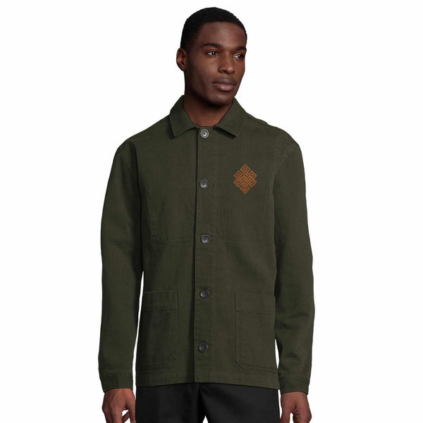Veste verte homme avec symbole bouddhiste tibétain brodé, style méditation et culture himalayenne